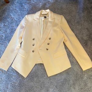 Pale yellow blazer